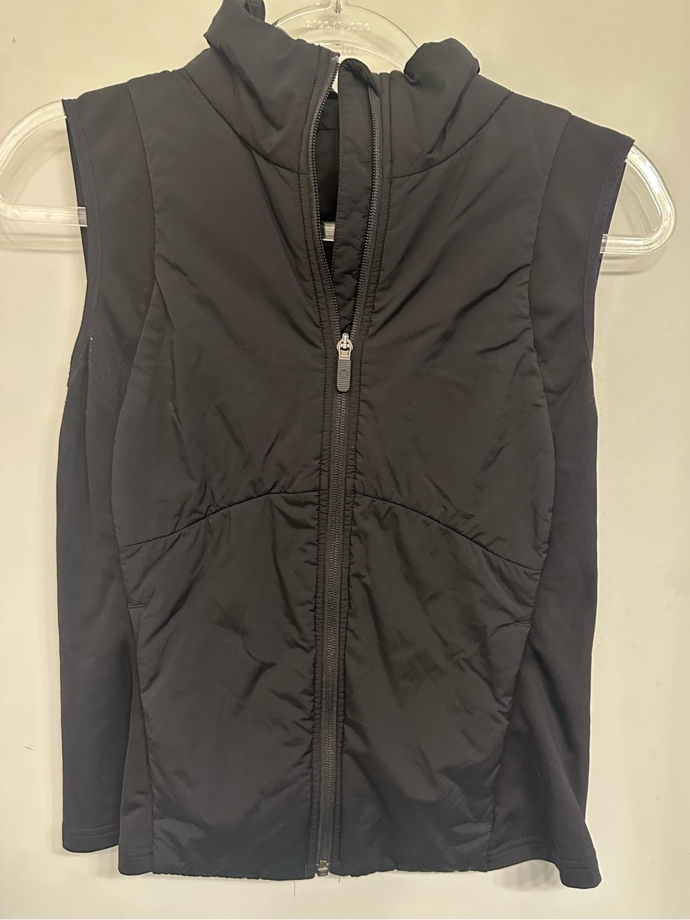 lululemon athletica Black Sleeveless Vest